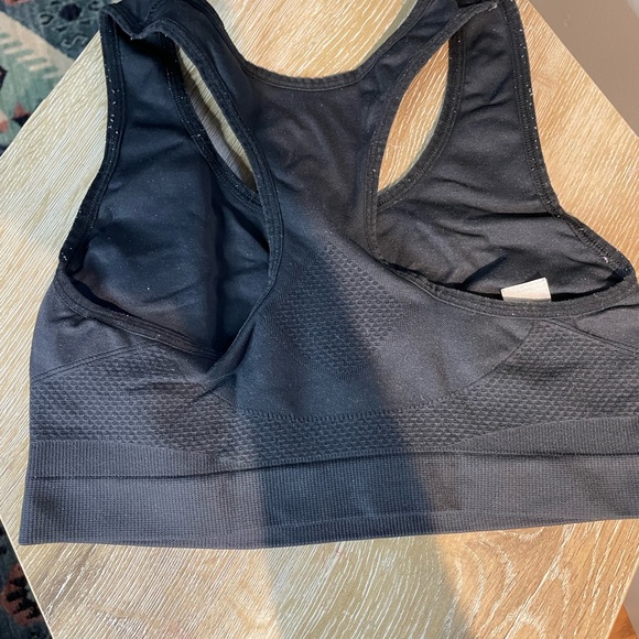 3 champion sport’s bra - Picture 5 of 7